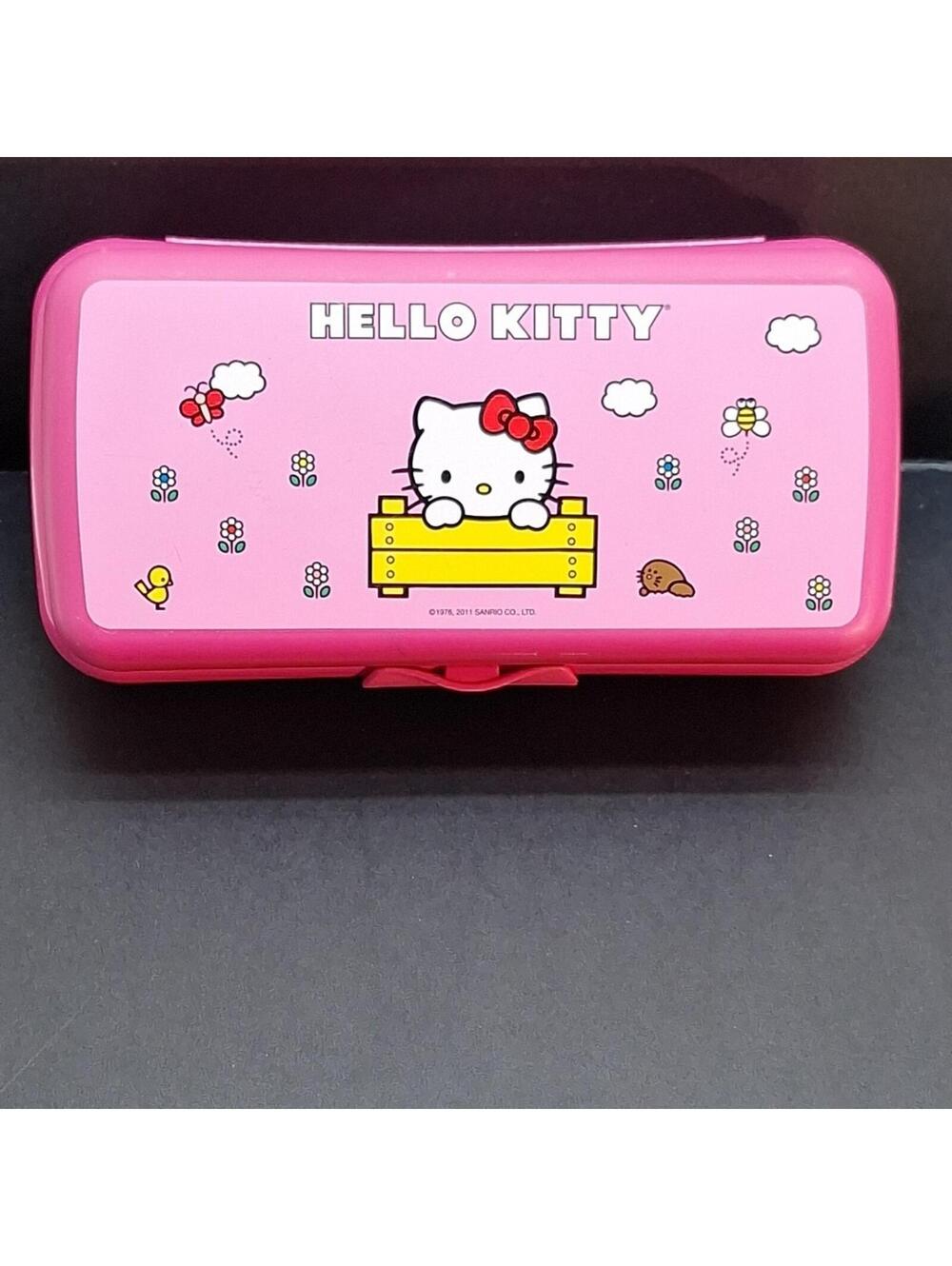 Vintage Hello Kitty Tupperware 2011 Lunch Box Container